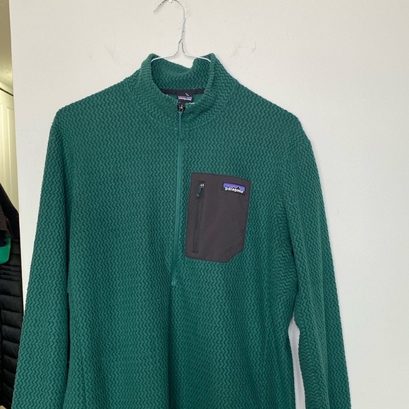 Patagonia R1 Air Zip Neck Fleece Size Large - Picture 13 of 13